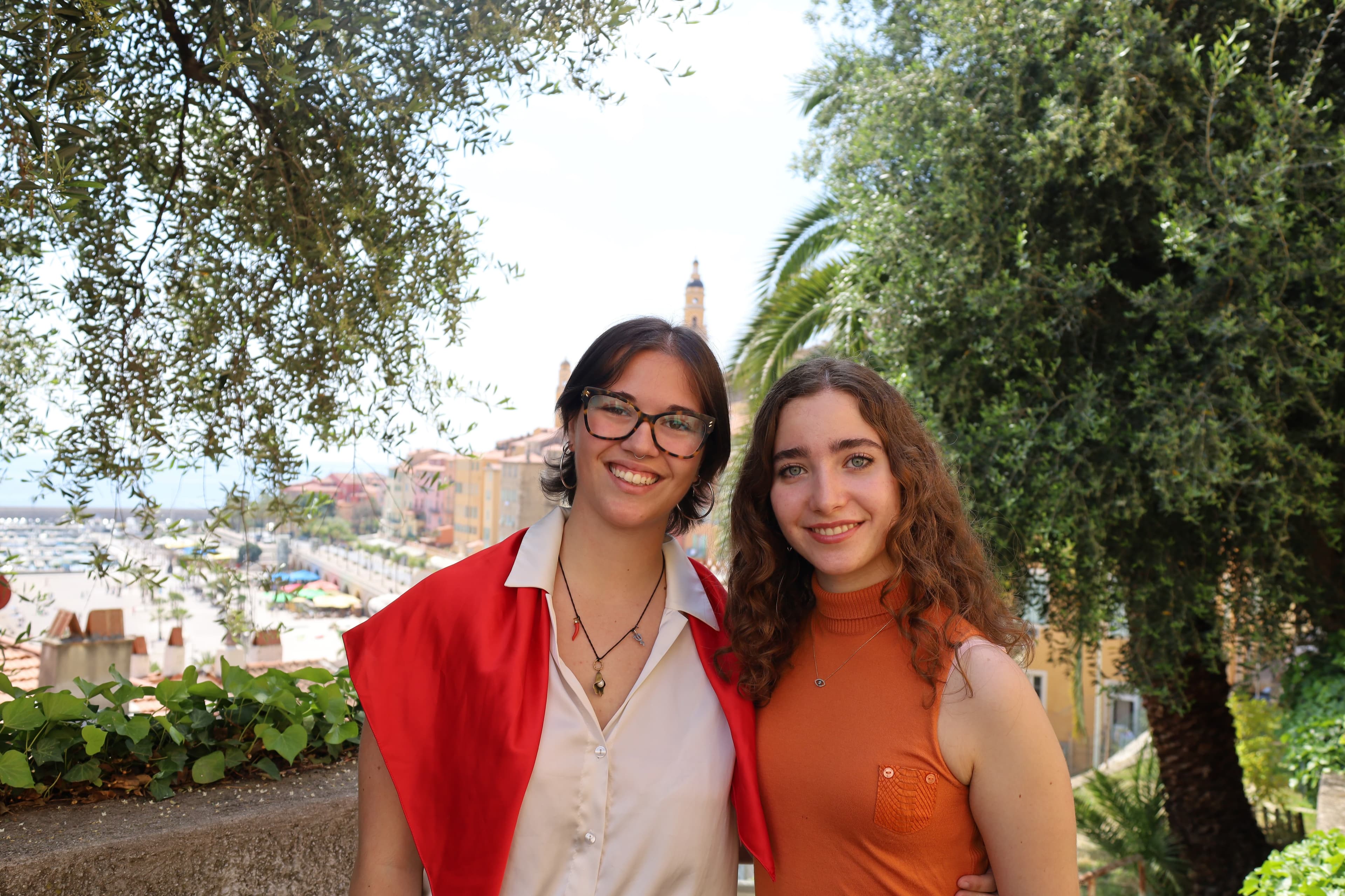 Nicole and Carmen